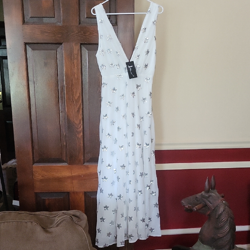 Miss Ord Chic White Star-Patterned Dress